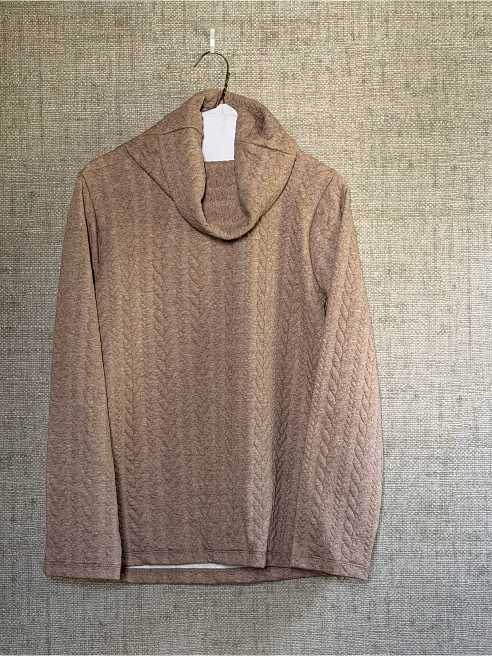 Ladies Cozy Tan Cable Knit Pullover Sweatshirt